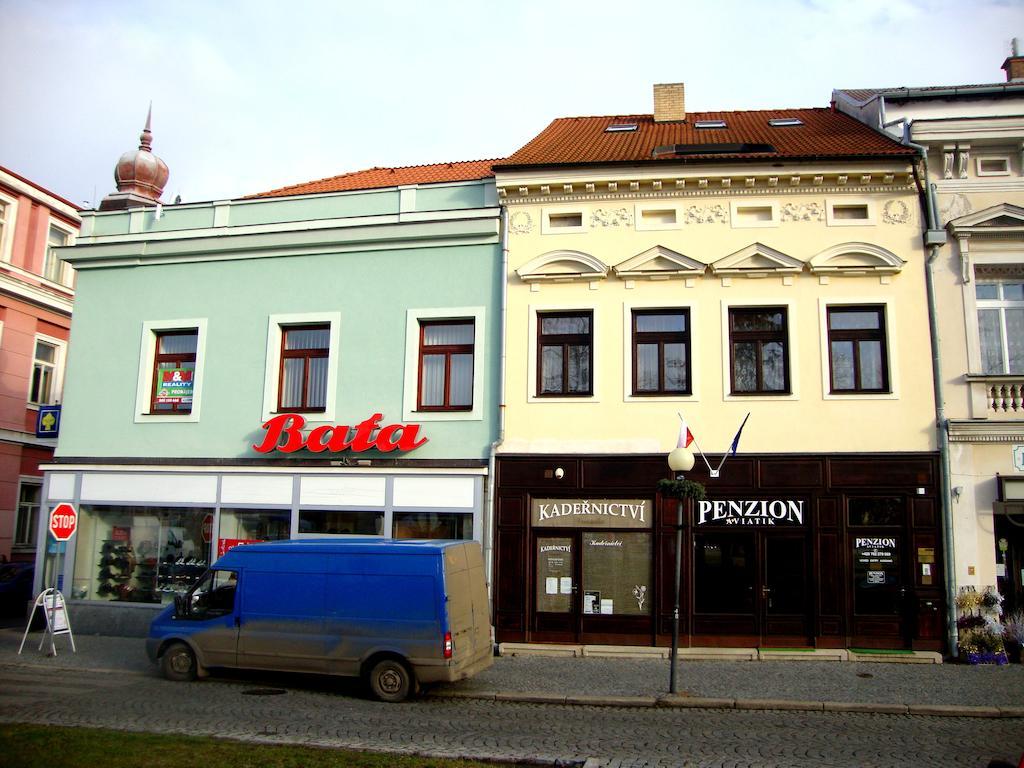 Čáslav 阿维亚蒂克旅馆酒店 外观 照片